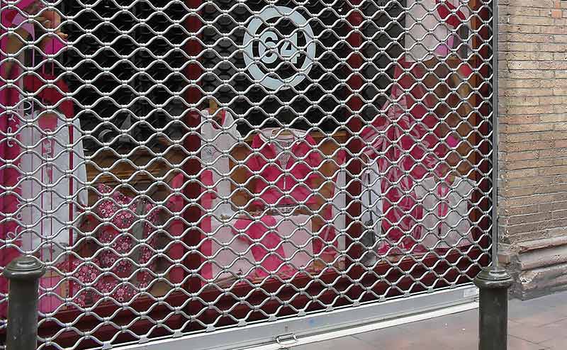 Grille métallique La Toulousaine Dentel à paris